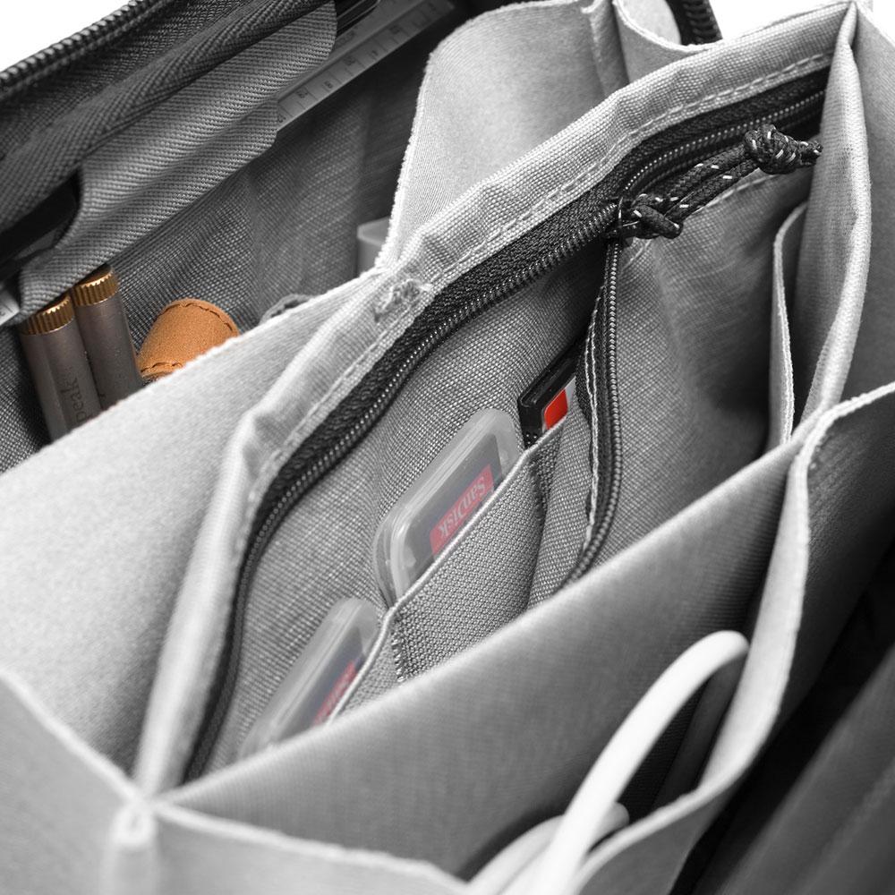 peak-design-tech-pouch-black
