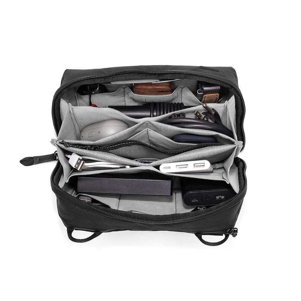 peak-design-tech-pouch-black