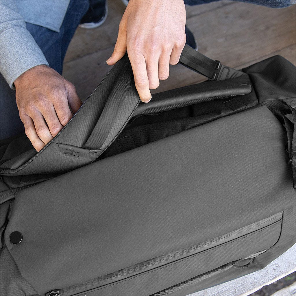 Travel Duffelpack 65L - Peak Design - Storming Gravity