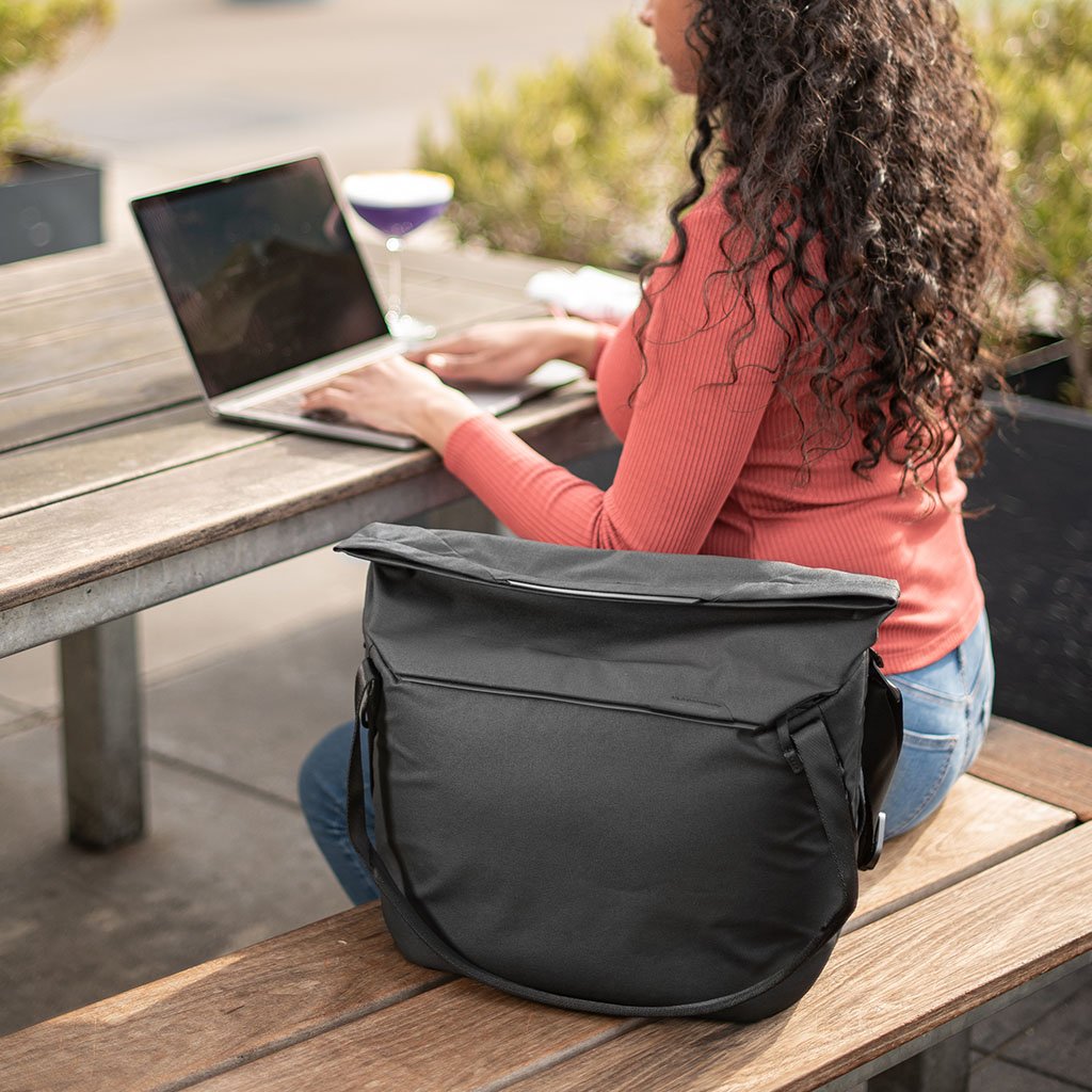 Everyday Tote 15-20L - Peak Design - Storming Gravity