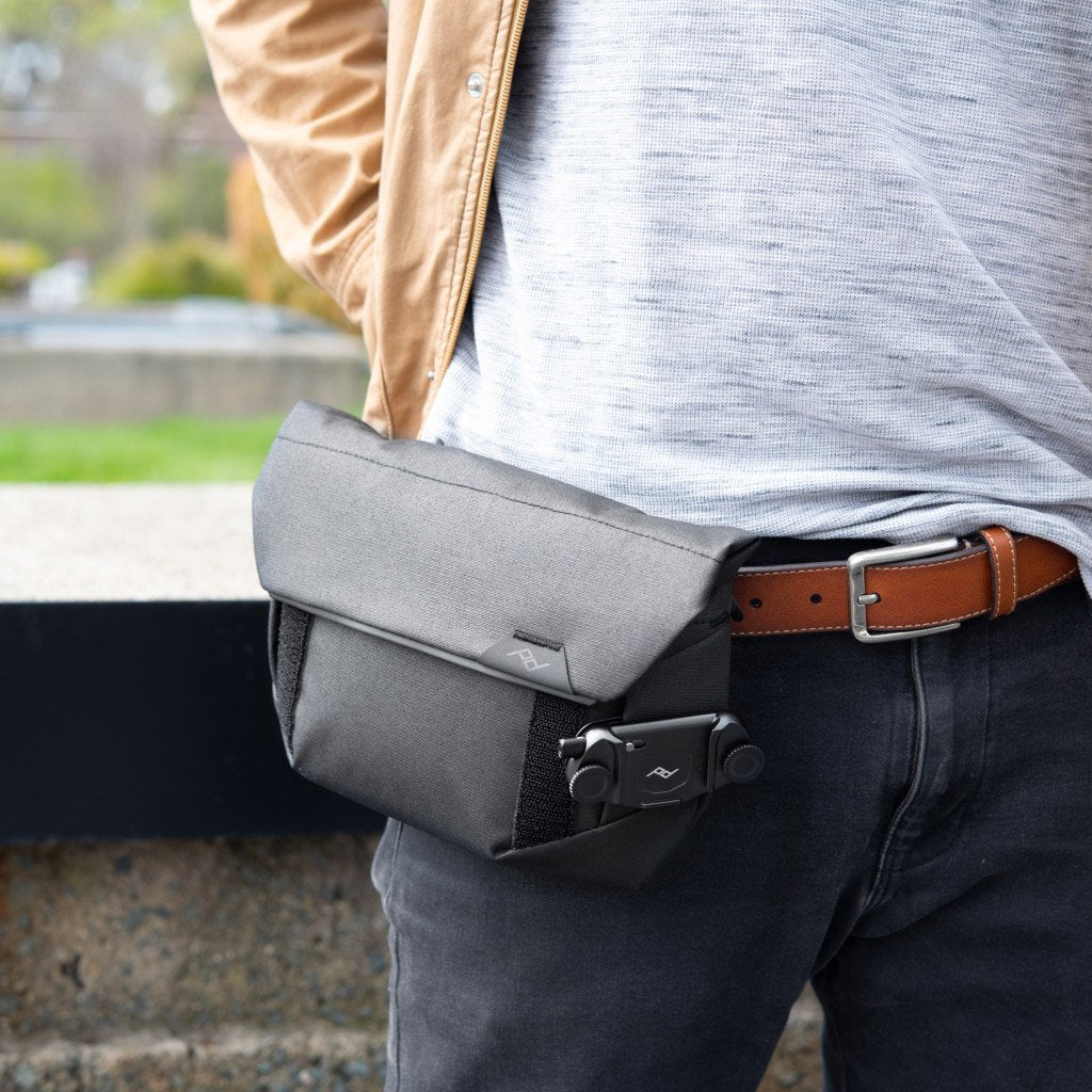 Field Pouch V2 - Peak Design - Storming Gravity
