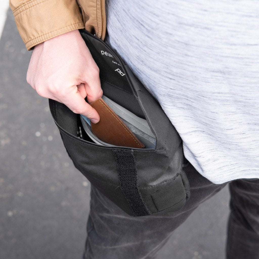 Field Pouch V2 - Peak Design - Storming Gravity