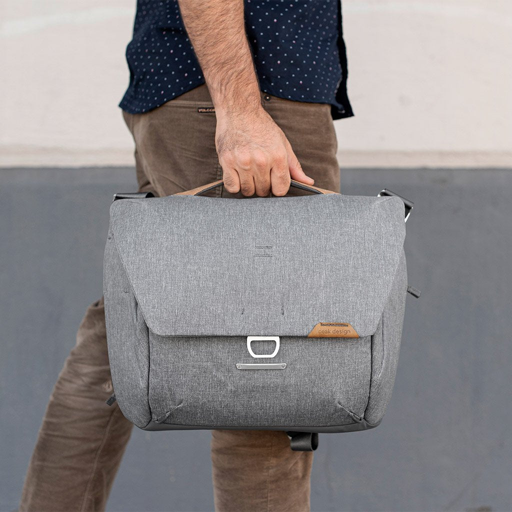 peak-design-everyday-messenger