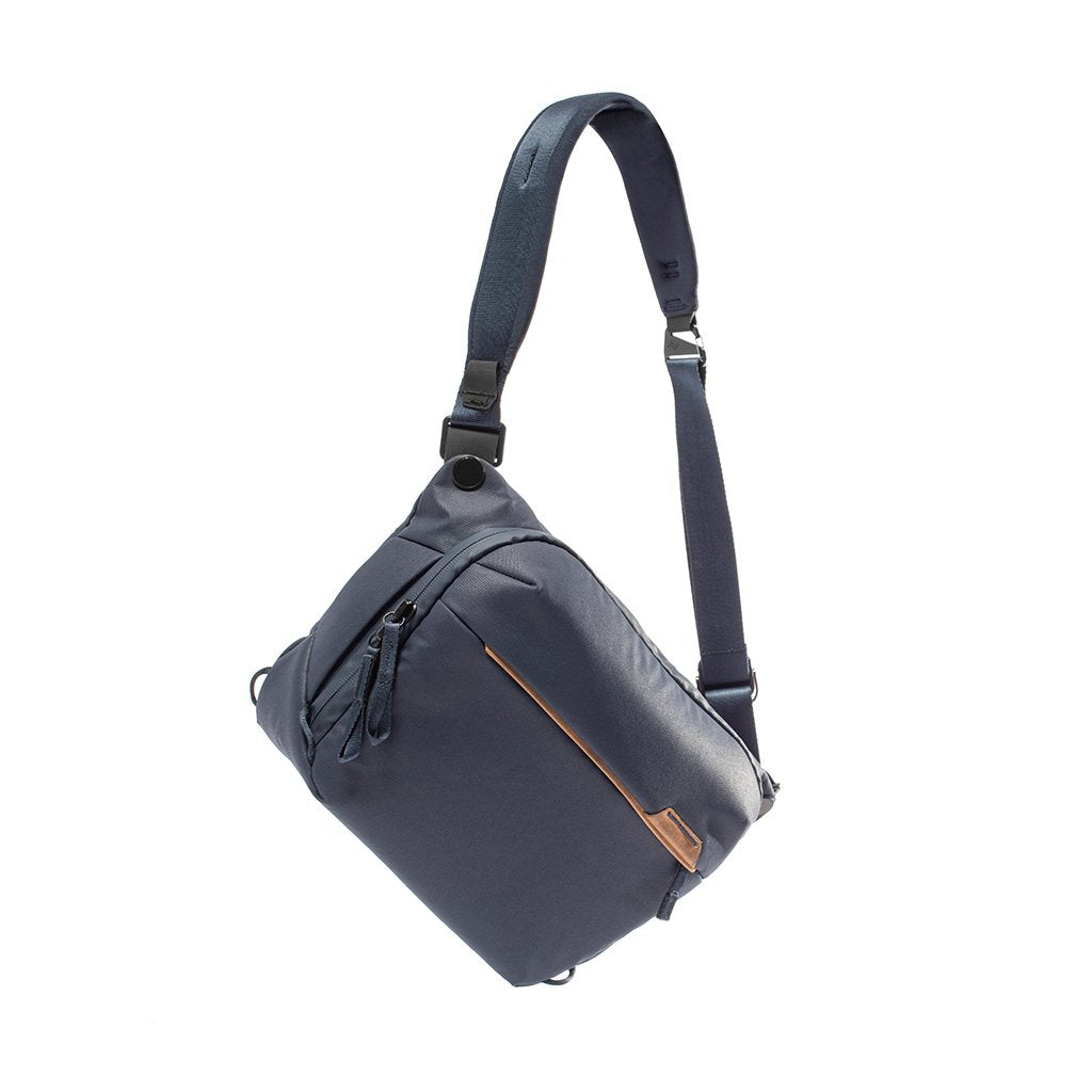 peak-design-everyday-sling-midnight