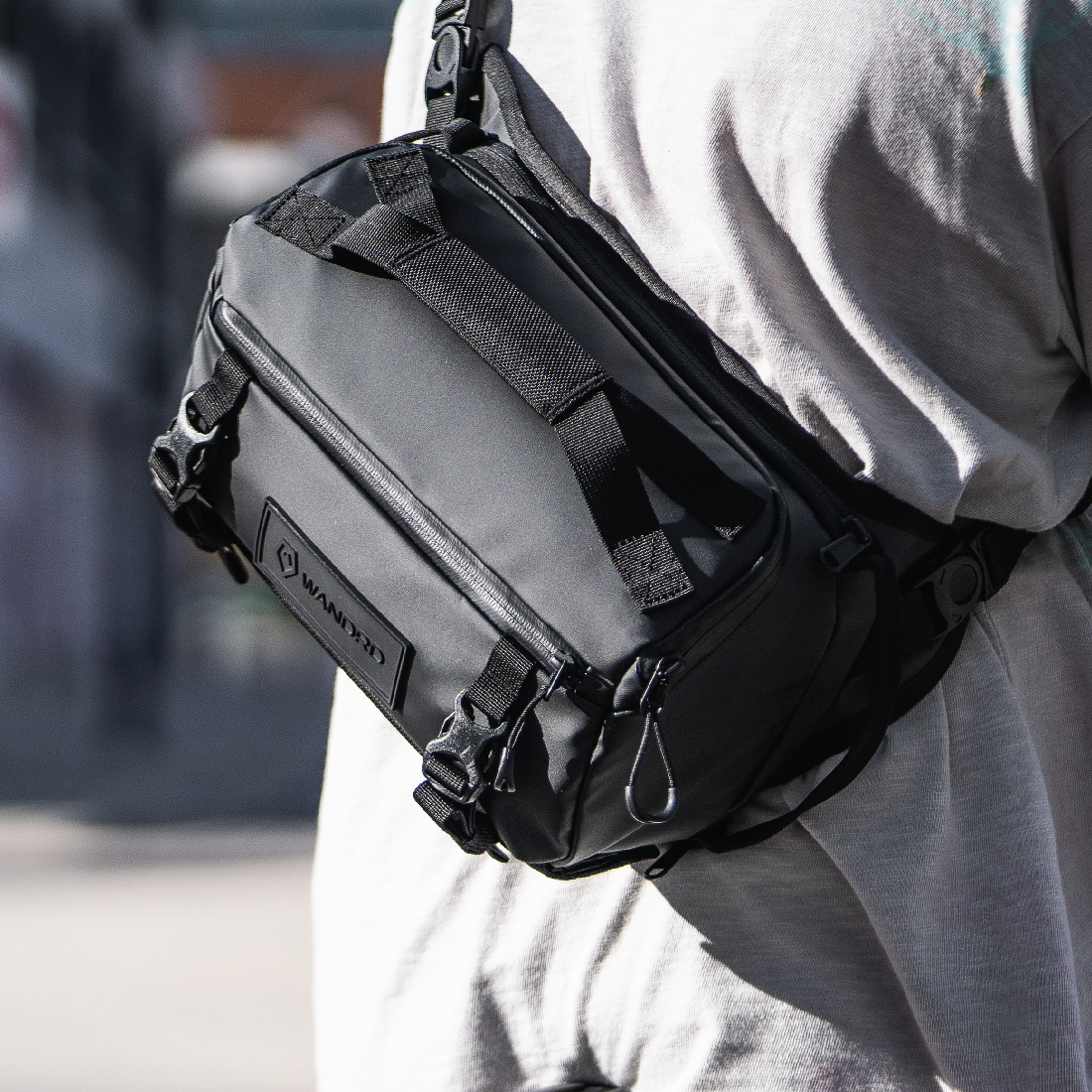 wandrd-rogue-sling-6l-black