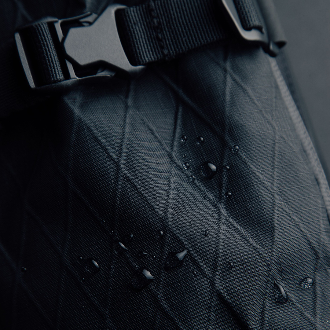 X-POD II - Expandable Sling Pack (2.3-7L) - Code of Bell - Storming Gravity