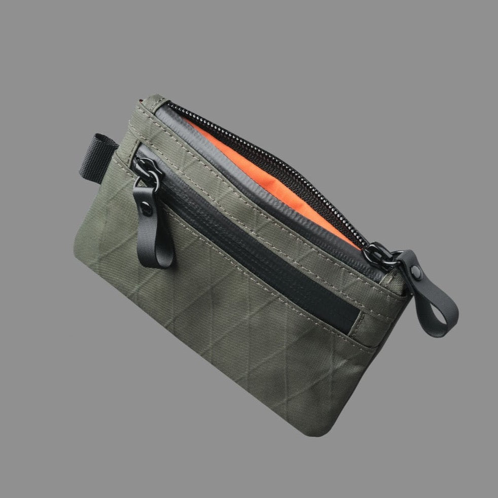 alpaka-zip-pouch-forest-green